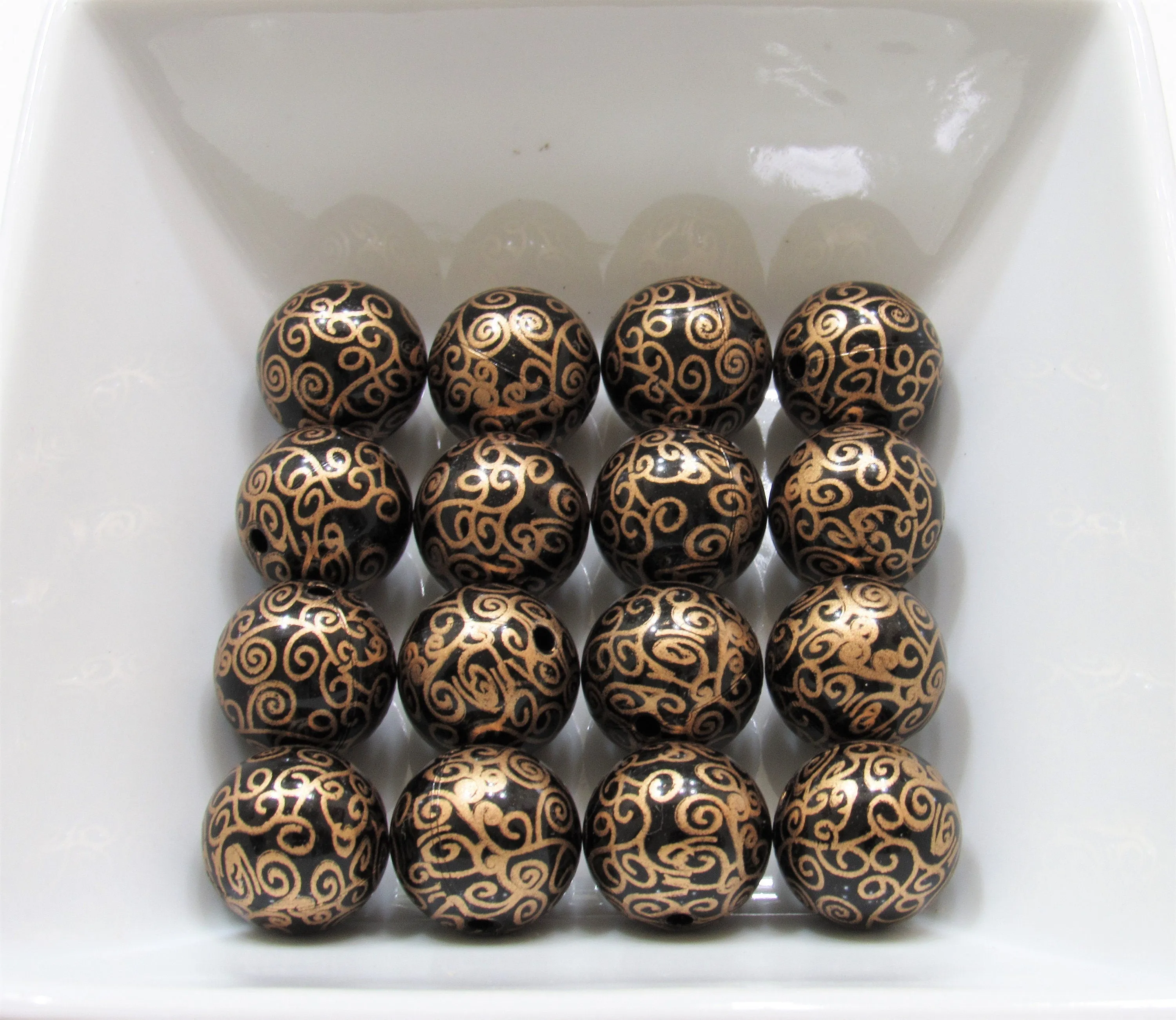 20mm Printed Swirls Gold on Black Pearls,  Bubblegum Beads, Chunky Gumball Beads, Bubblegum Bead Supply, Chunky Printed Pearl Beads