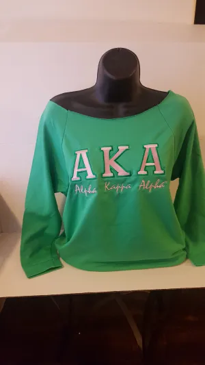AKA 3/4 OFF THE SHOULDER SHIRT SCRIPT LETTER(Green)