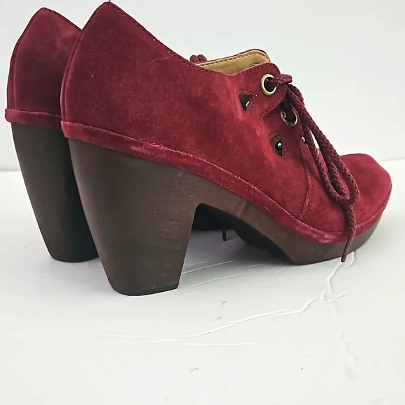 Anthropologie Latigo Cabo Women 9.5M Ruby Red Suede Lace Up Heels Shoes NEW