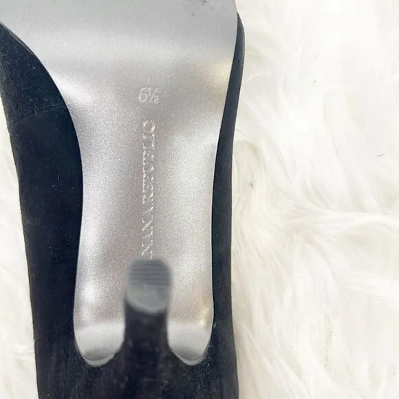 Banana Republic Nelda Black Suede Heels 6.5