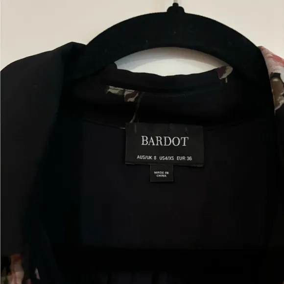 Bardot Nadia tiered floral maxi dress size XS/4