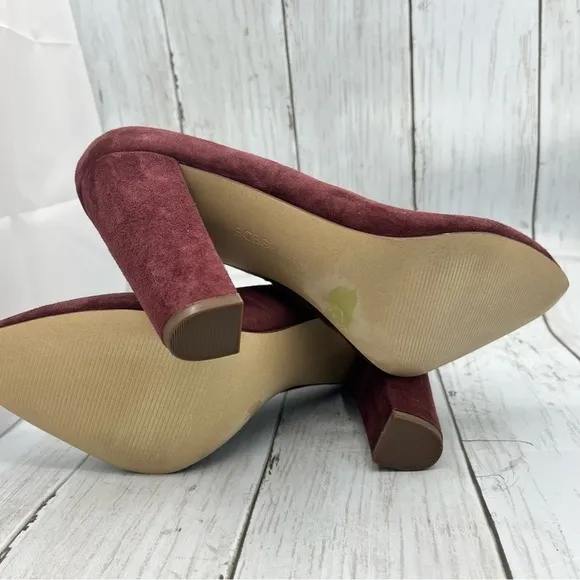 BCBG Generation Women’s Burgundy Suede Pumps SZ 8.5