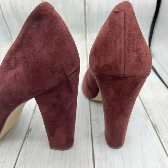 BCBG Generation Women’s Burgundy Suede Pumps SZ 8.5