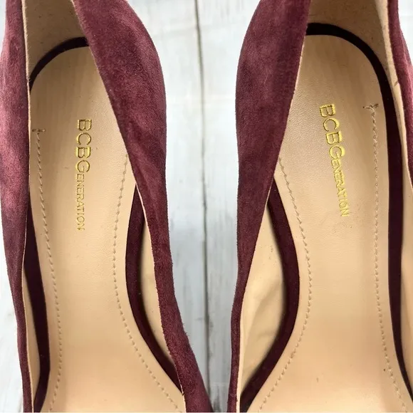 BCBG Generation Women’s Burgundy Suede Pumps SZ 8.5