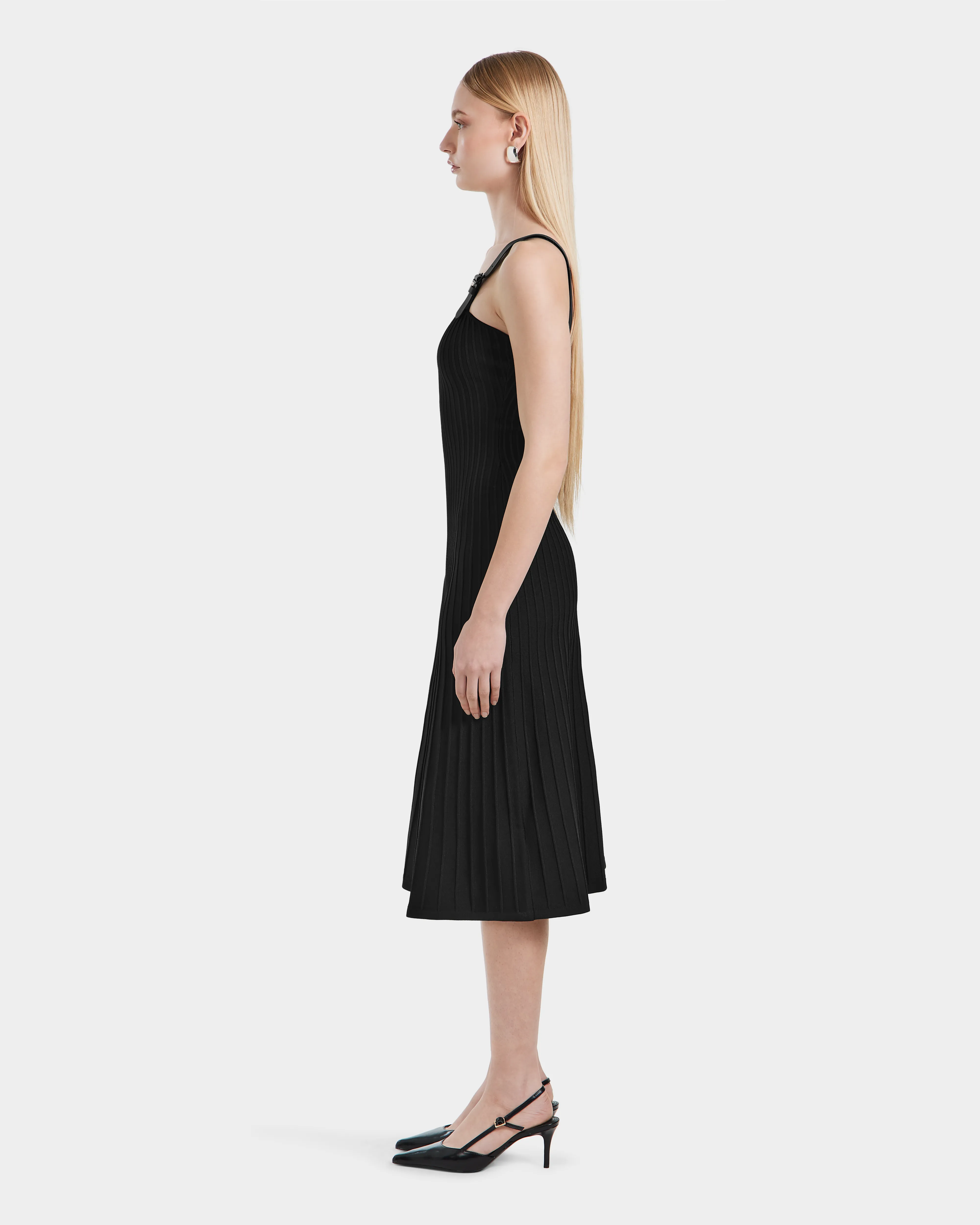 BENICIA - 8525072 Black