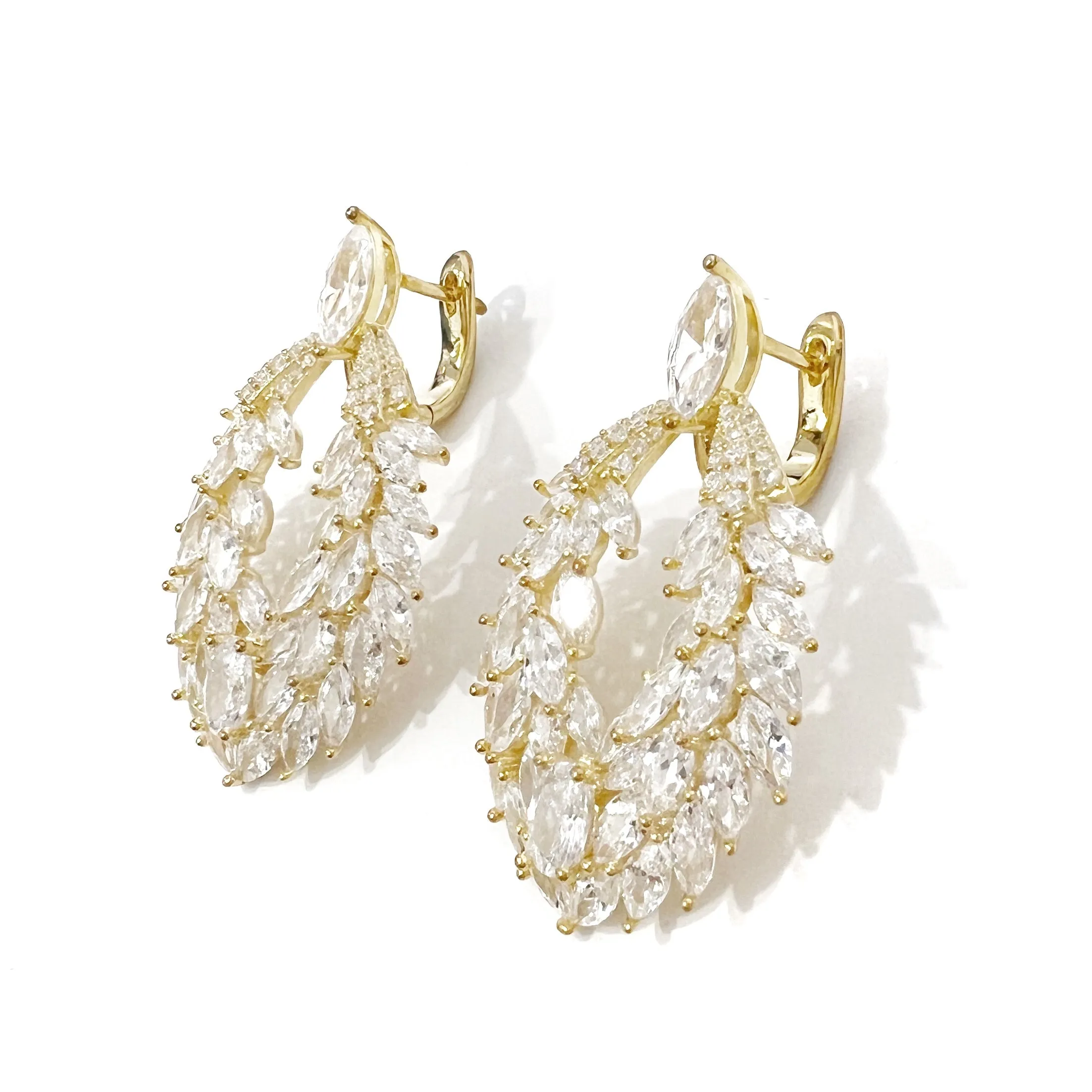 Chani Elegant Earrings