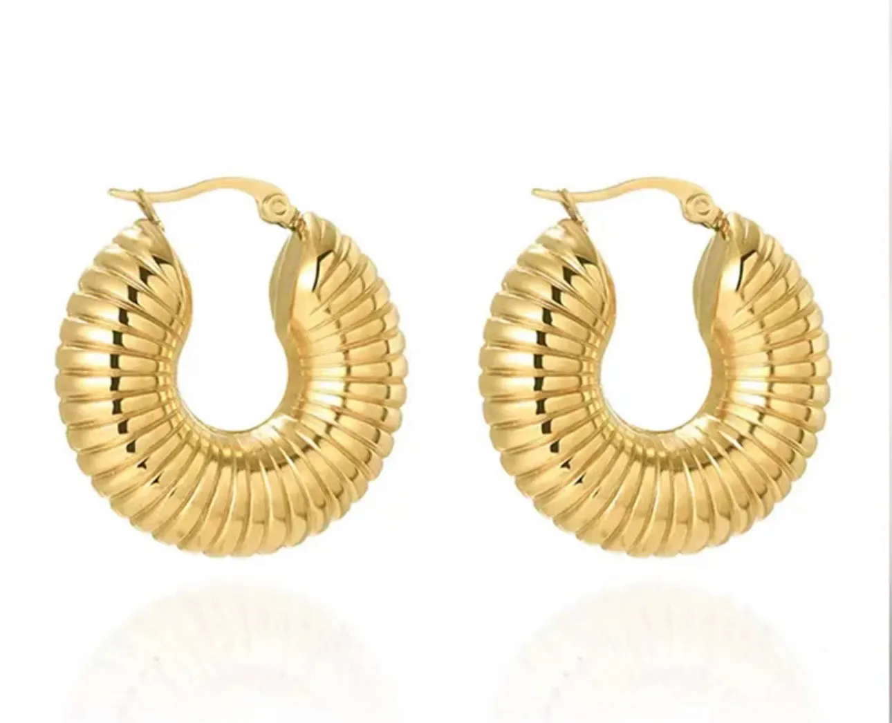 Chunky coil Hoops