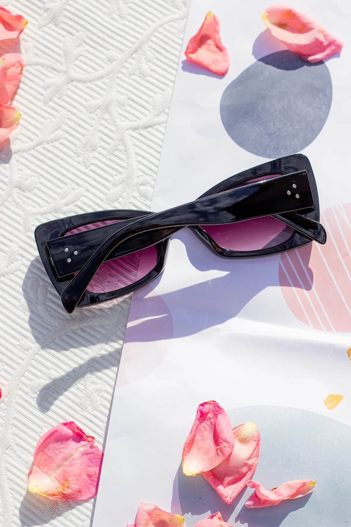 Chunky Triangle Cat Eye Sunglasses