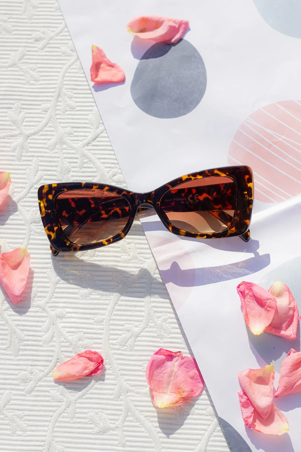 Chunky Triangle Cat Eye Sunglasses