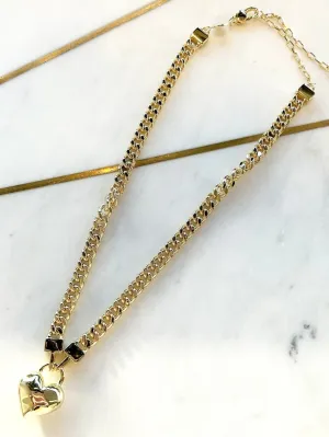 curb chain necklace with heart pendant