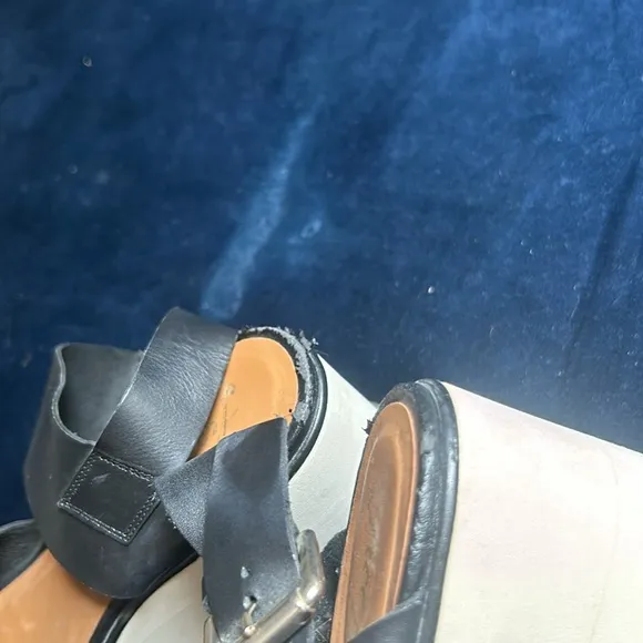 Free People Black Creme Wedge Heels Size‎ 7