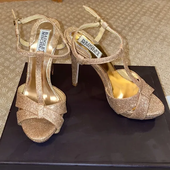 Gold Badgley Mischka heels