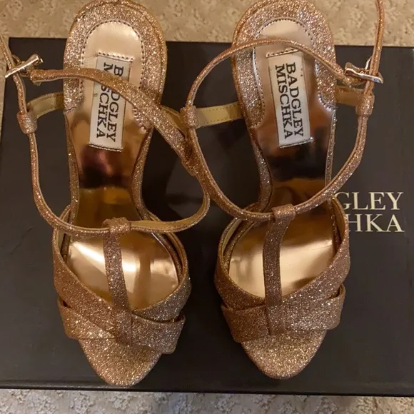 Gold Badgley Mischka heels