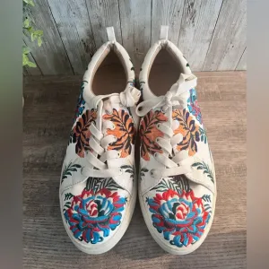 J/Slides Embroidered Floral Sneakers