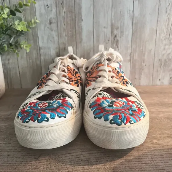 J/Slides Embroidered Floral Sneakers