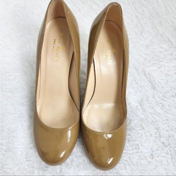 Kate Spade heels creme round toe heel sz 8