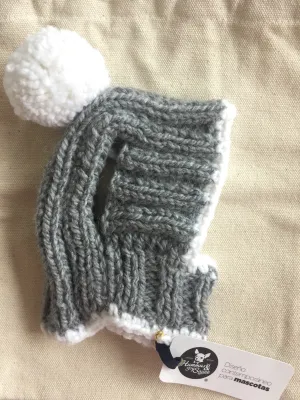 Knitted Hat in Grey