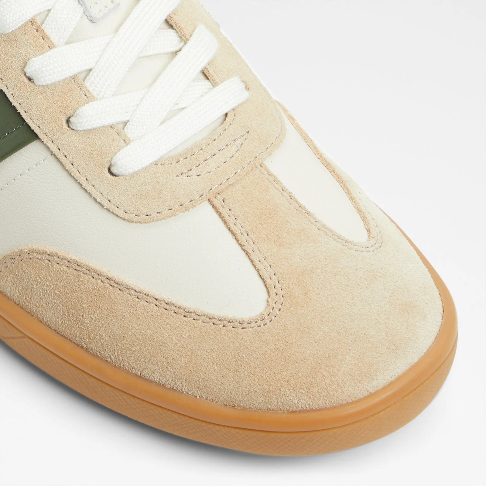 Langston / Sneakers