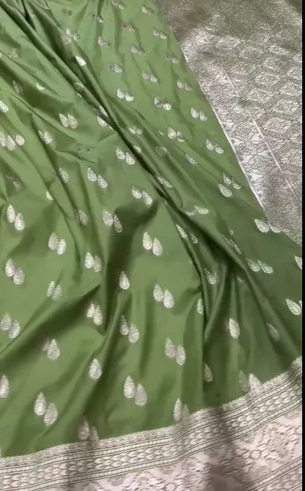Latest Pure Banarasi Mashru Silk Saree