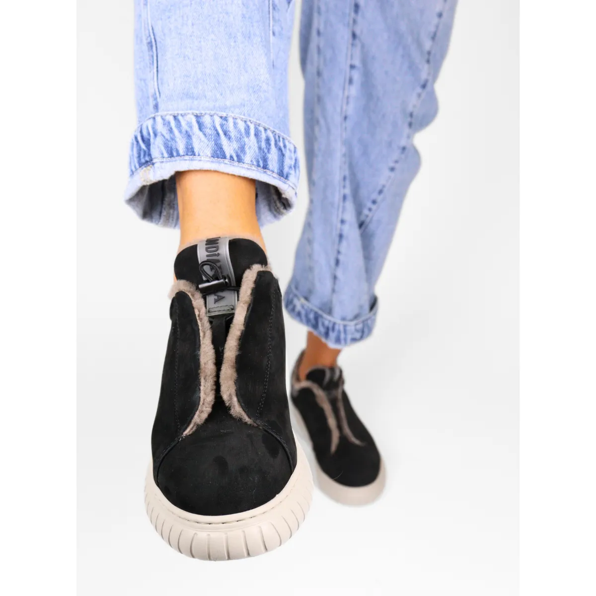 Libi Shearling Black