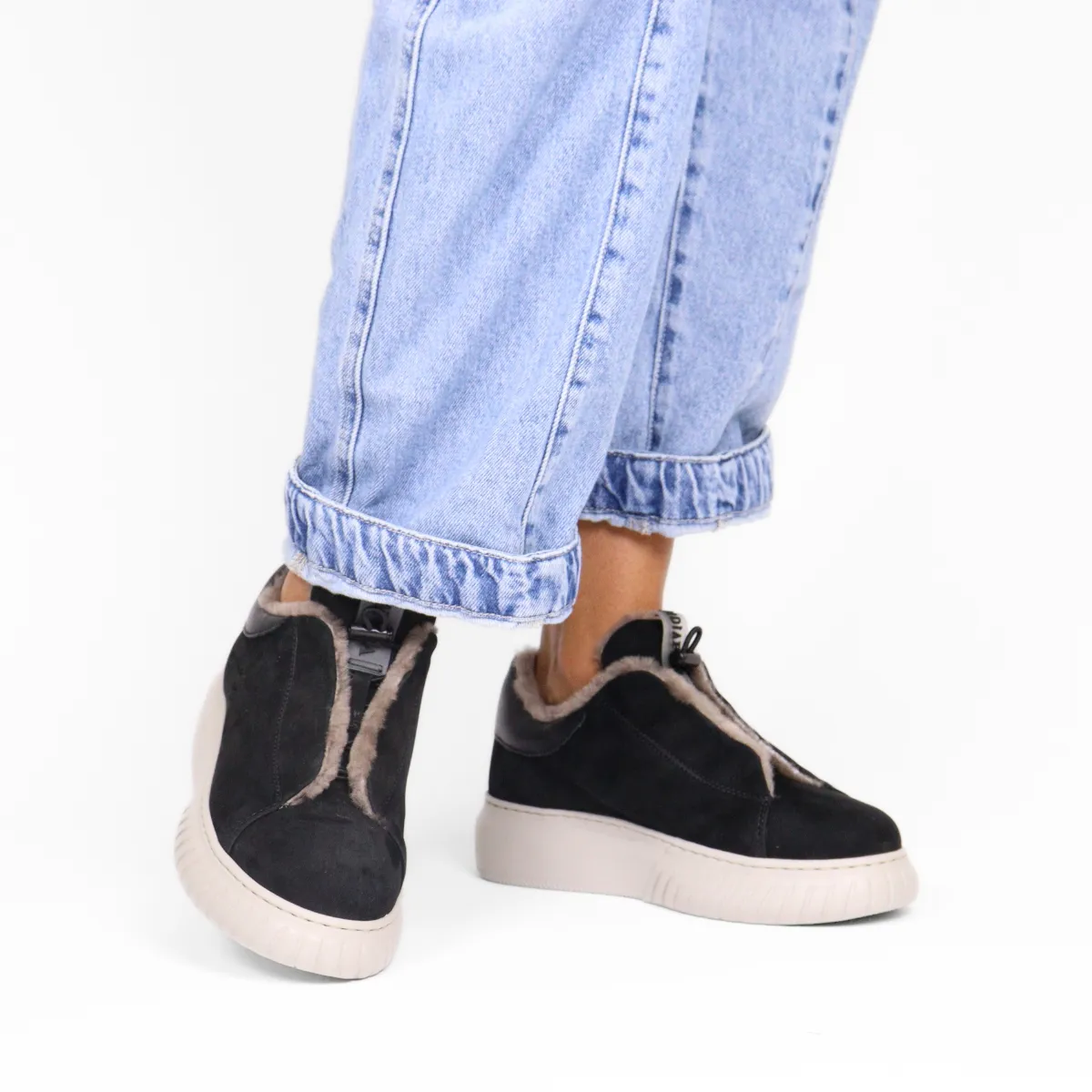 Libi Shearling Black