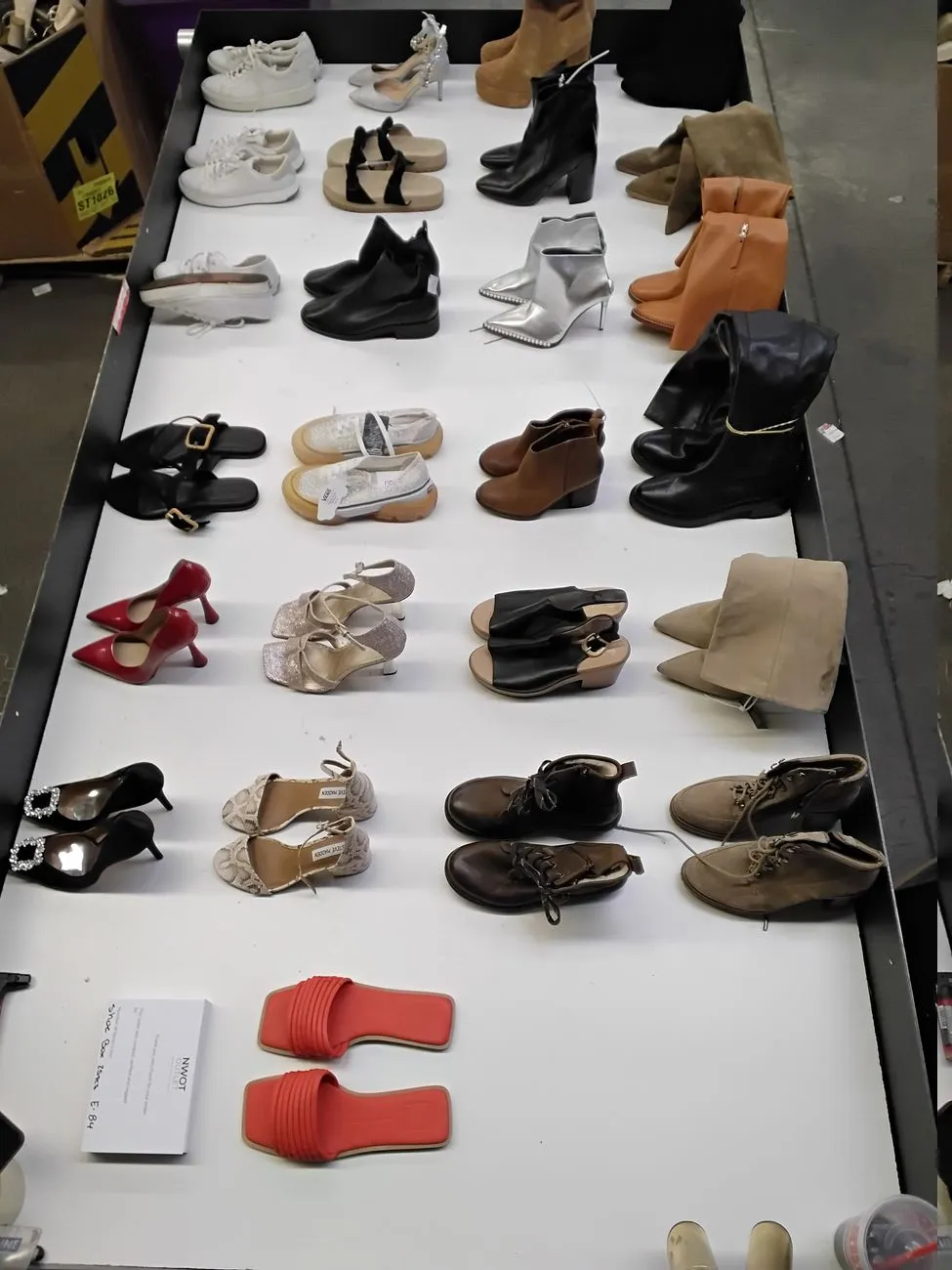 Luxury Fashion Retailer | Premium Shoes | Shelf Pulls & Returns | 25 Pieces | Small Box #E-84