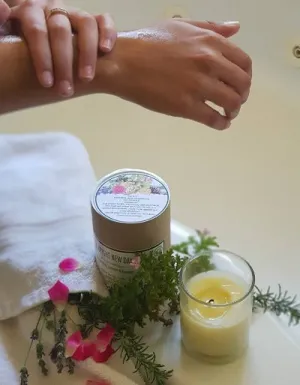 Massage Candle soy wax unscented natural 210 ml PURE BLISS