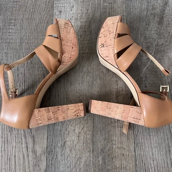 Michael Kors Women's Strappy High Heels Tan