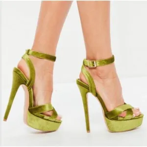 Missguided Green Velvet Platform Heels 6