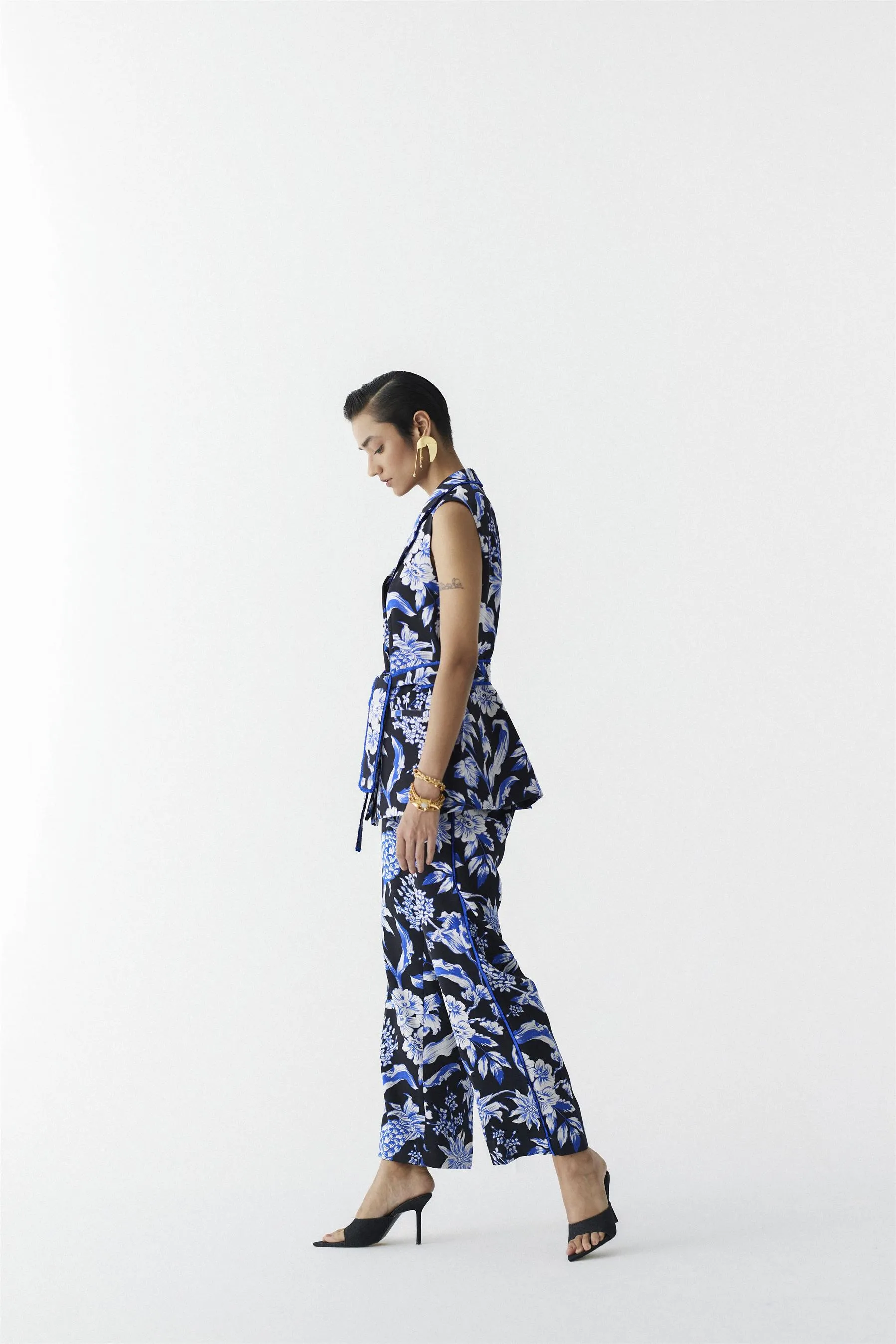 New Season Summer to Fall 2024-Co-ord Blazer Pants Vegan Silk Black Blue Pineapple Print-Studio Rigu-Fashion Edit Amazonico