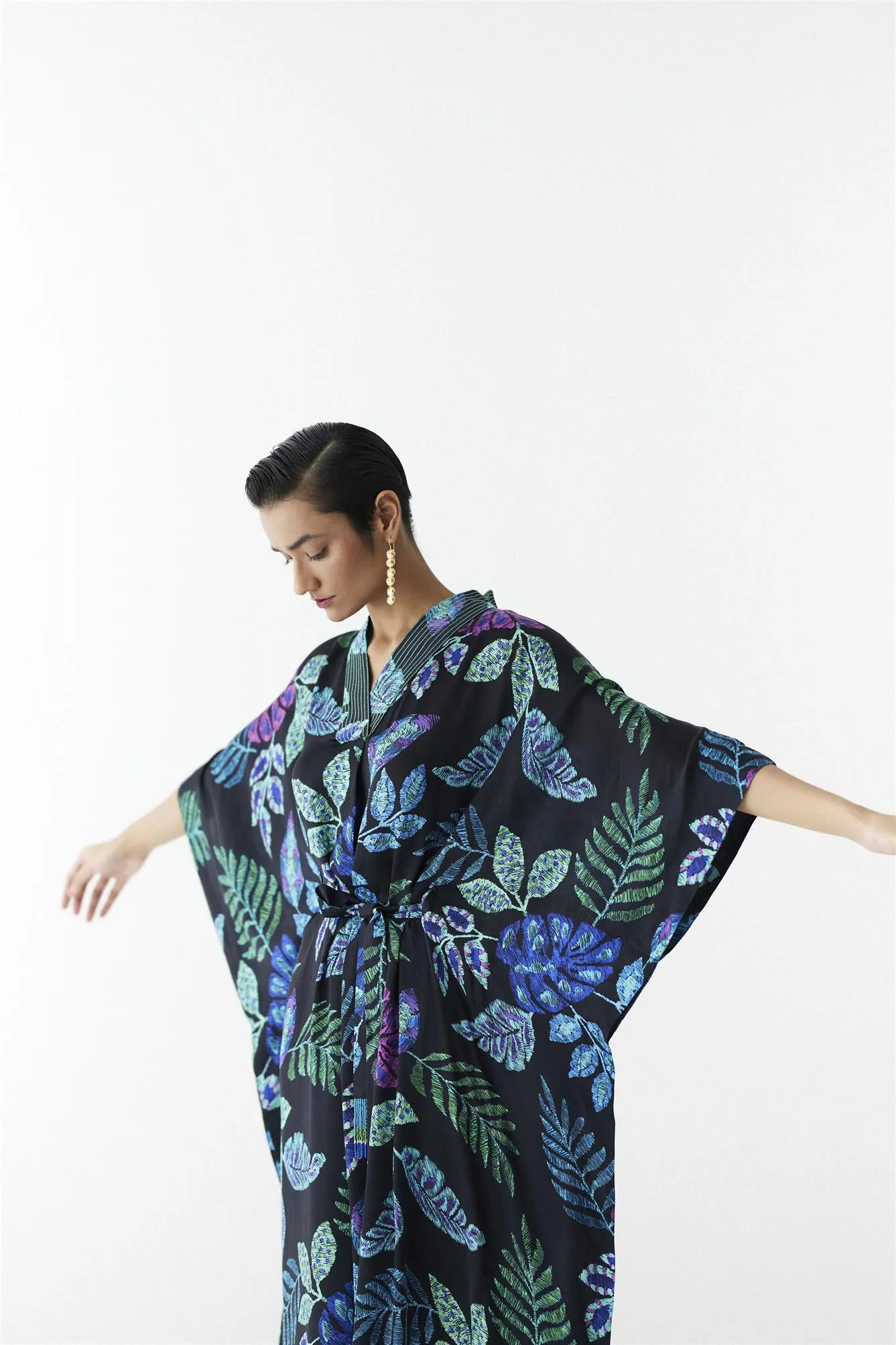 New Season Summer to Fall 2024-Kaftan Jungle Vegan Silk Black Multi Color Print -Studio Rigu-Fashion Edit Amazonico