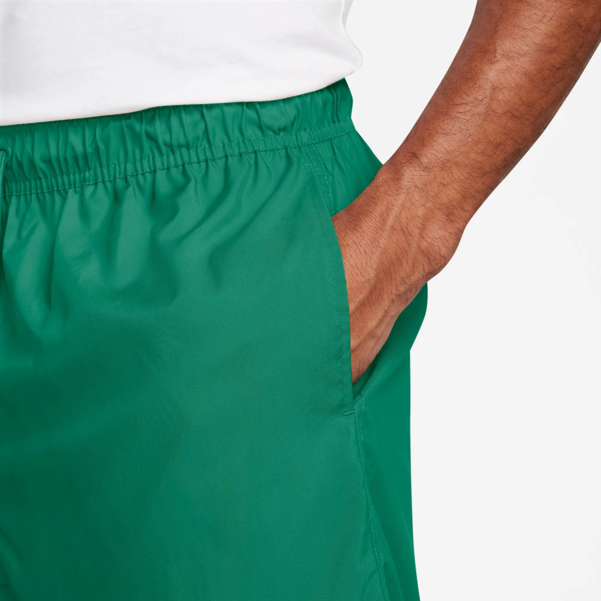 Nike Club Men's Woven Flow Shorts
