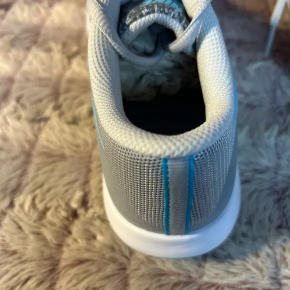 Nike Flex Contact Sneakers Size4y