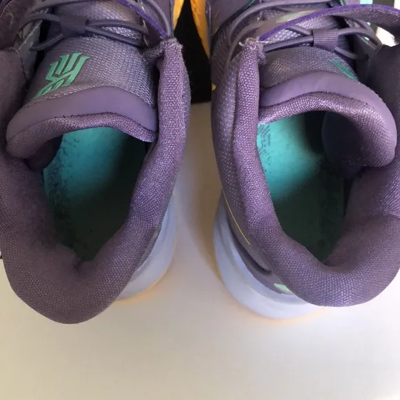 Nike Kylie flames sneakers 2.5Y unisex