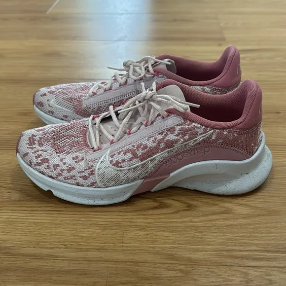 Nike Womens SuperRep Go 3 Flyknit Next Nature Desert Berry Sail Sneakers 9.5