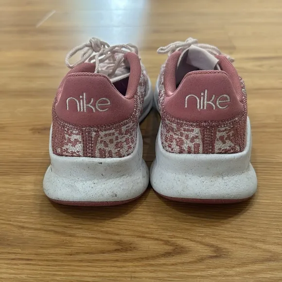 Nike Womens SuperRep Go 3 Flyknit Next Nature Desert Berry Sail Sneakers 9.5