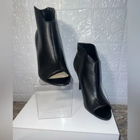 NWOB Nine West Arielle Peep Toe Heels