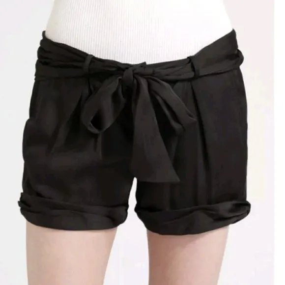 NWOT BCBGMAXAZRIA SATIN SHORTS SILKY BELTED SIZE 2 WOMENS SZ 2