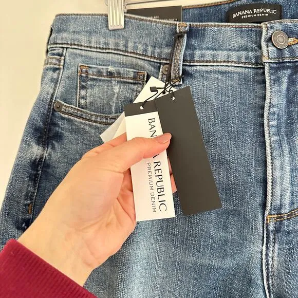NWT Banana Republic Girlfriend High Rise Straight Jeans Blue 31