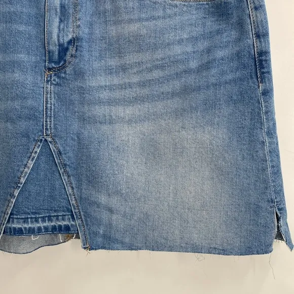 Paige Jessie Undone Middle Hemisphere Denim Mini Skirt Raw Hem Casual Size 34