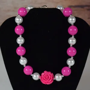 Pearls and Rose Chunky Necklace (More Colors)