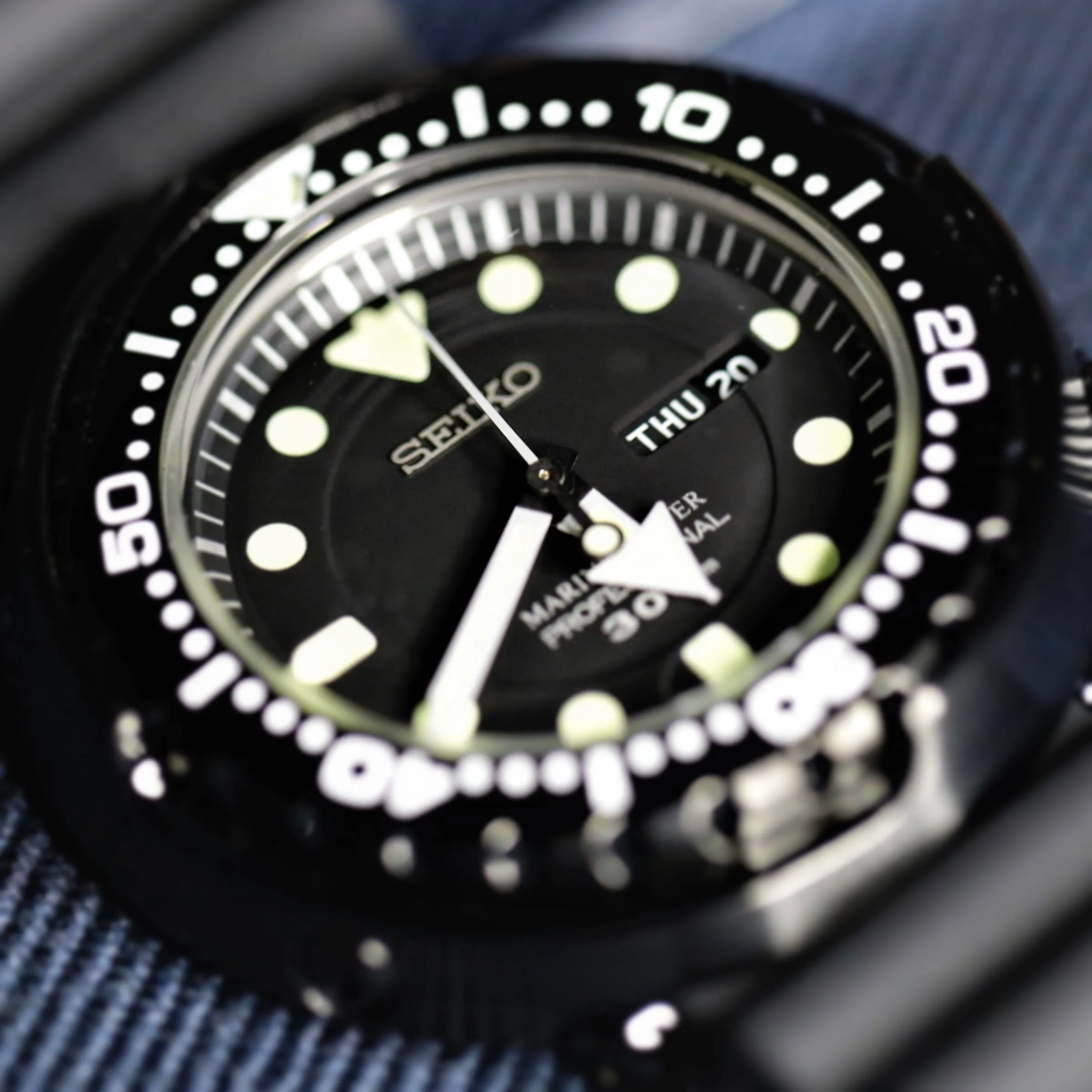 Seiko Prospex Marine Master Quartz Professional 300M Diver All-Black Tuna SBBN035