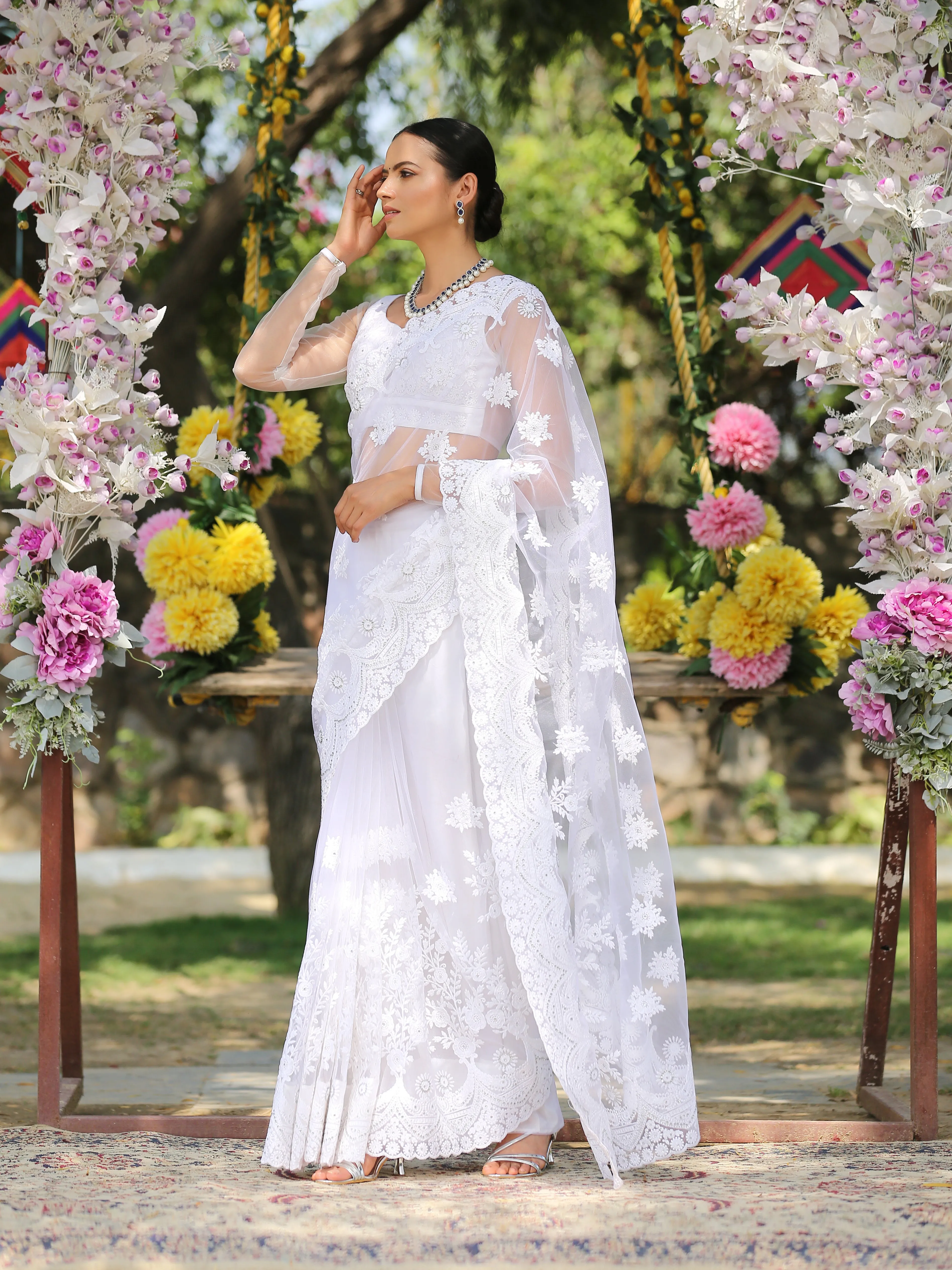 SET I Angel White Net Saree with Embroidery & Scalloping   Blouse