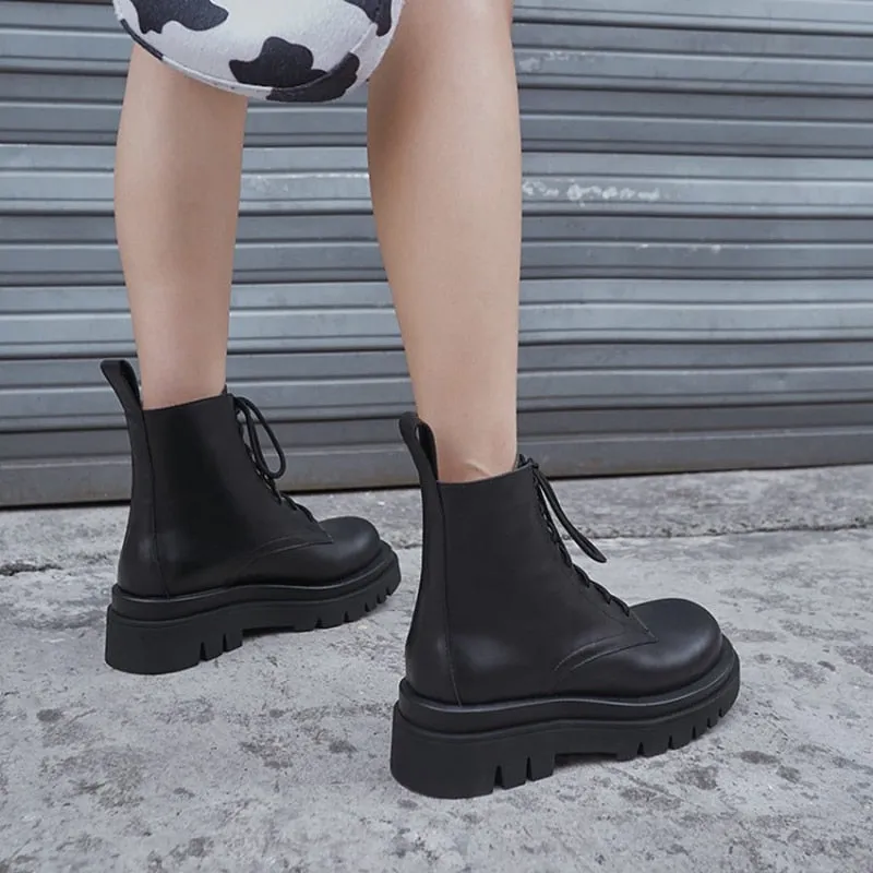 Size 34-43 2021 New INS Woman Leather Ankle Boots Lace Up Shoes Woman Short  Winter Warm Boots Platform Heels Footwear