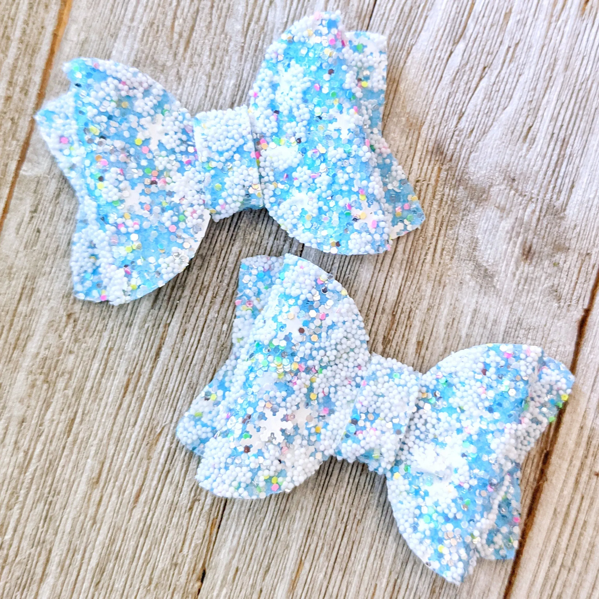 Snowflake Chunky Glitter Bow 2.5"