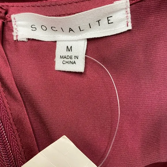 Socialite Burgundy Tie Front Knot Long Sleeve Satin Mini Dress Size M NWT