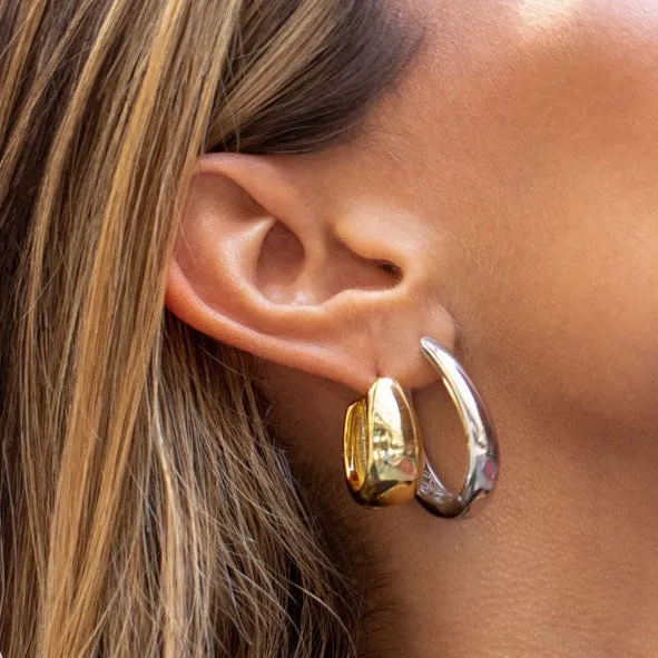 Solid Graduated Chunky Hoop Earring