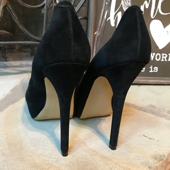 Steve Madden Gold Toe Heels Size 7 1/2
