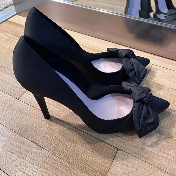 Ted Baker London Hyana Black Satin Bow Heels