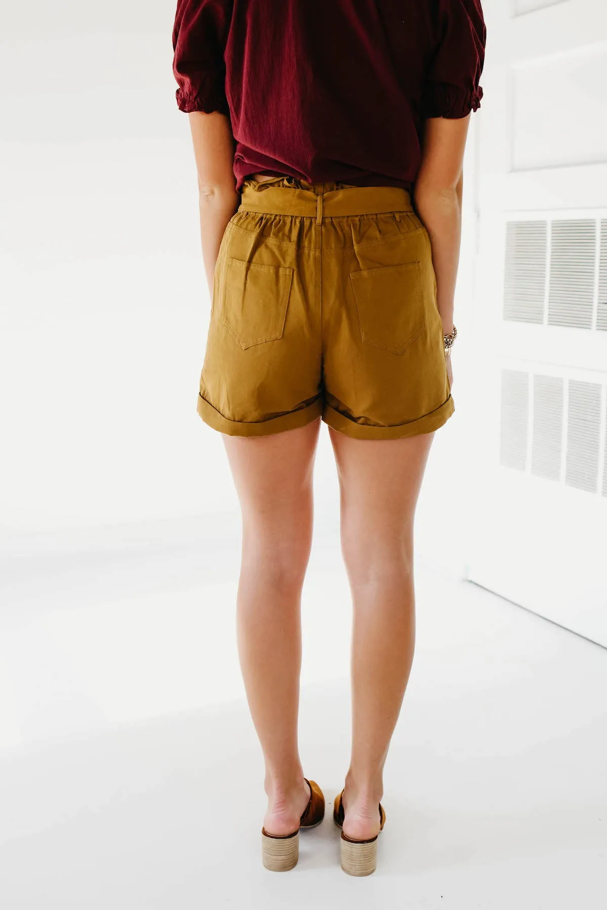 The Clare Paperbag Shorts - Camel